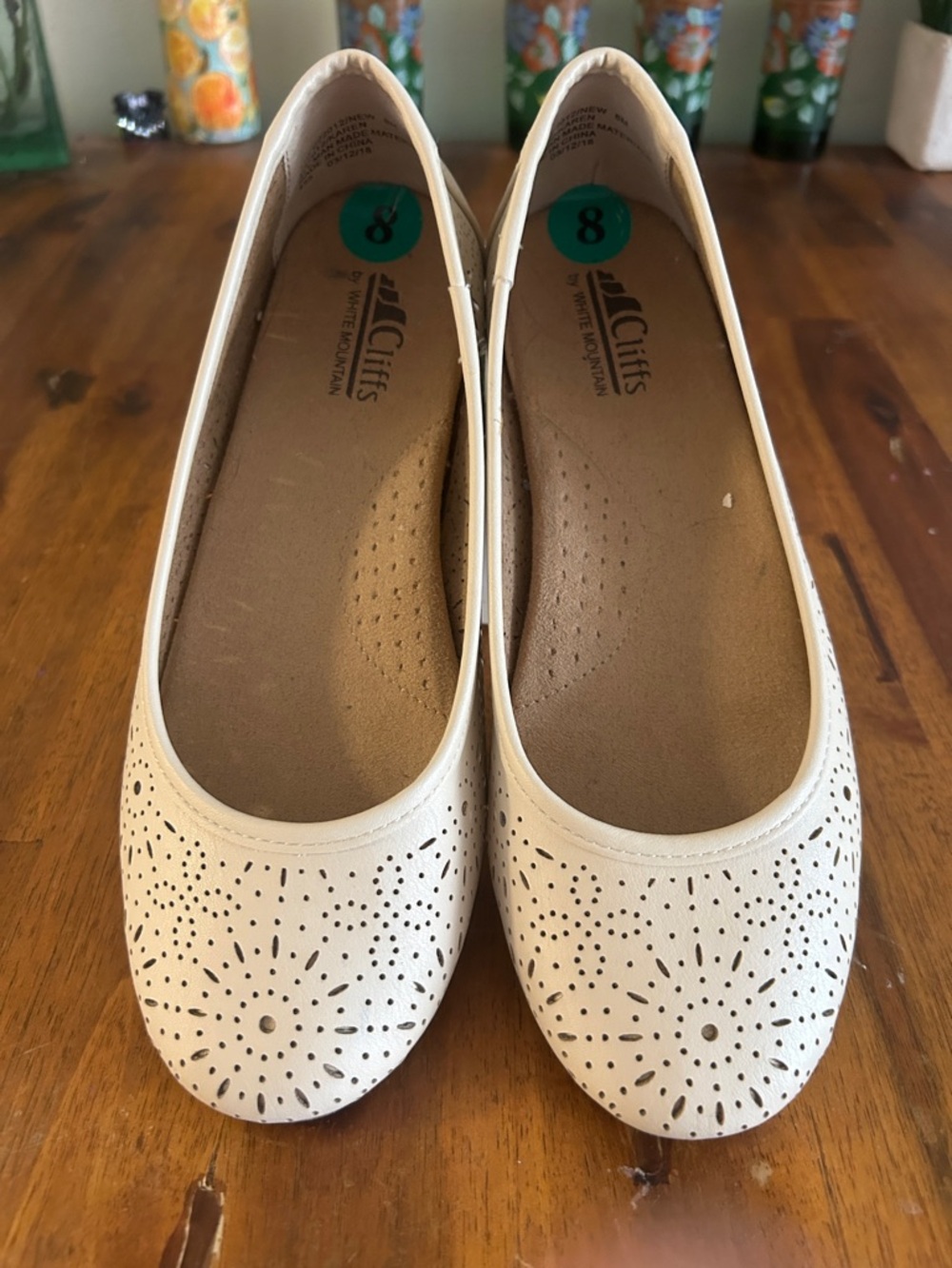 New No Tags Cliffs by WHITE MOUNTAIN Karen Cream Laser-Cut Ballet Flats: 8